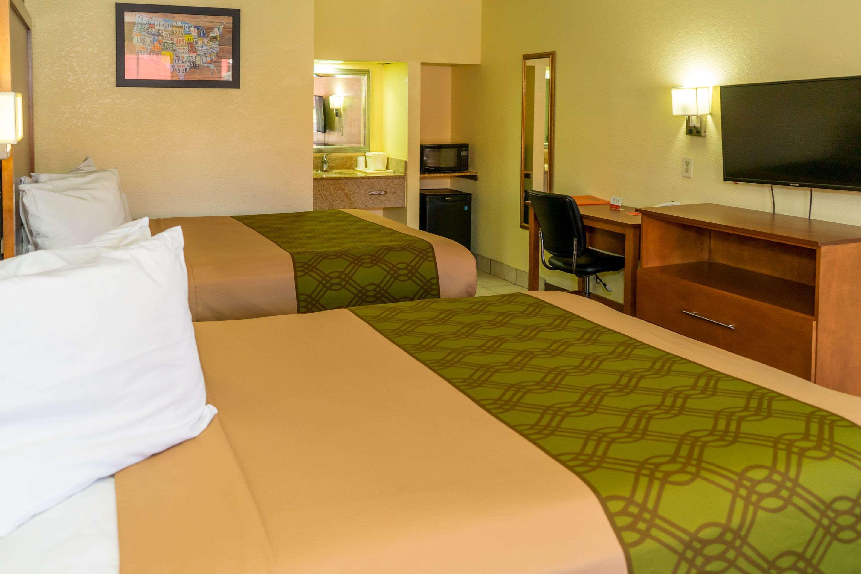 Econo Lodge Weldon - Roanoke Rapids Buitenkant foto