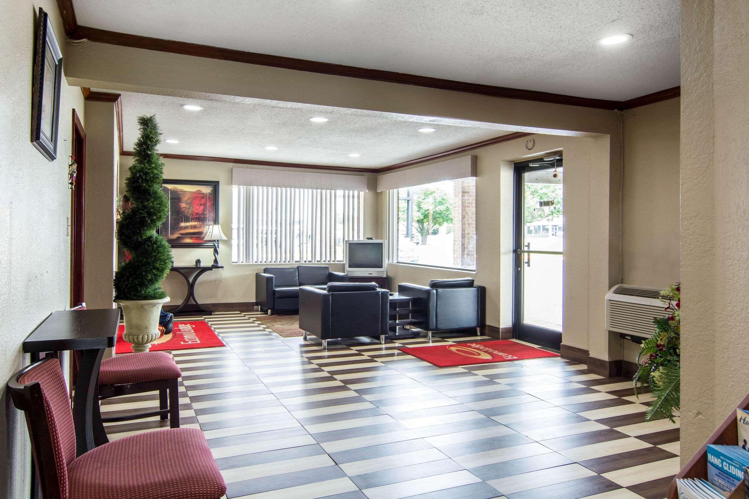 Econo Lodge Weldon - Roanoke Rapids Buitenkant foto